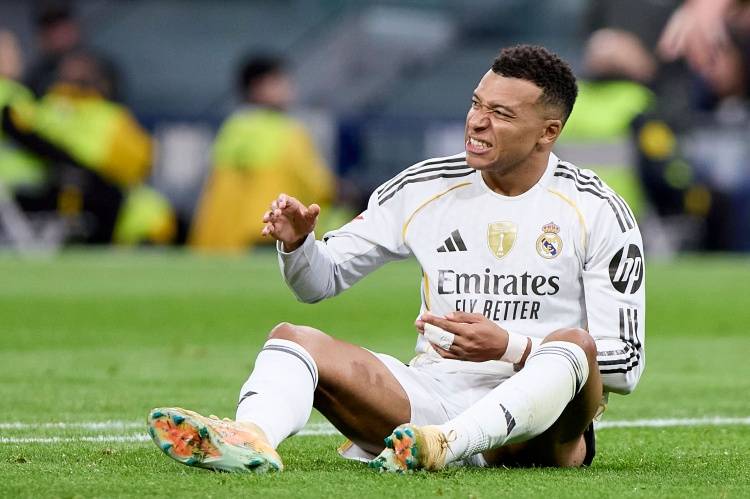 38球5助攻！西媒曝姆巴佩已带伤出战3个月，拒绝手术备战世界杯争金球